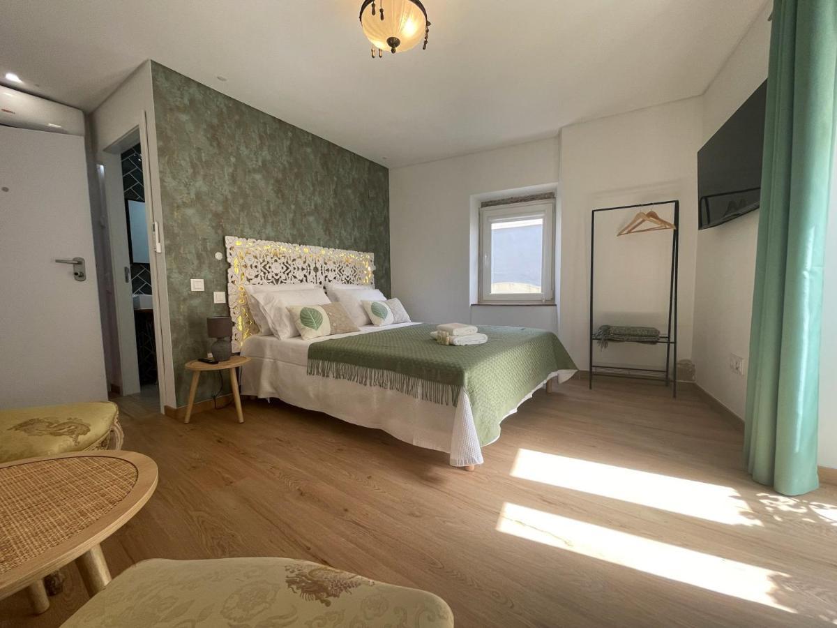 Baia Do Mundo Bed & Breakfast Сетубал Екстериор снимка