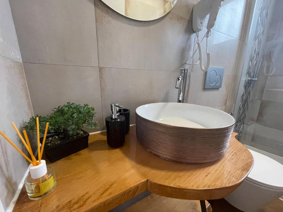 Baia Do Mundo Bed & Breakfast Сетубал Екстериор снимка